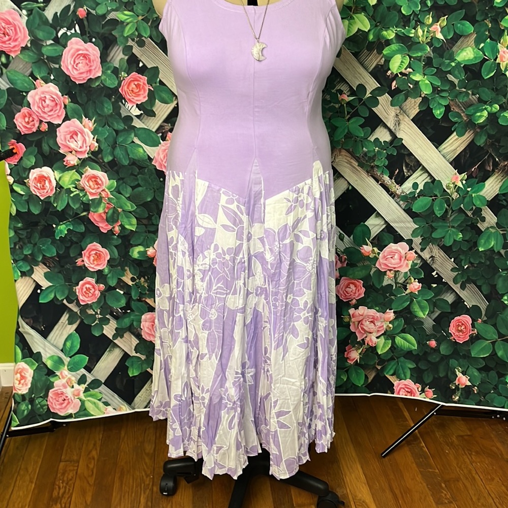 Light violet and white floral Especially Yours Studio Y sleeveless dress size XL - Picture 2 of 6